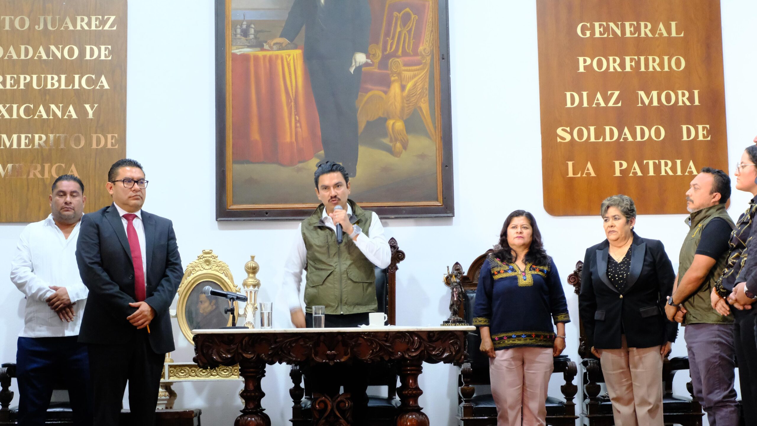 RESPALDA CABILDO DE OAXACA DE JUÁREZ ACCIONES DE SEGURIDAD EMPRENDIDAS POR LA ADMINISTRACIÓN MUNICIPAL post thumbnail image