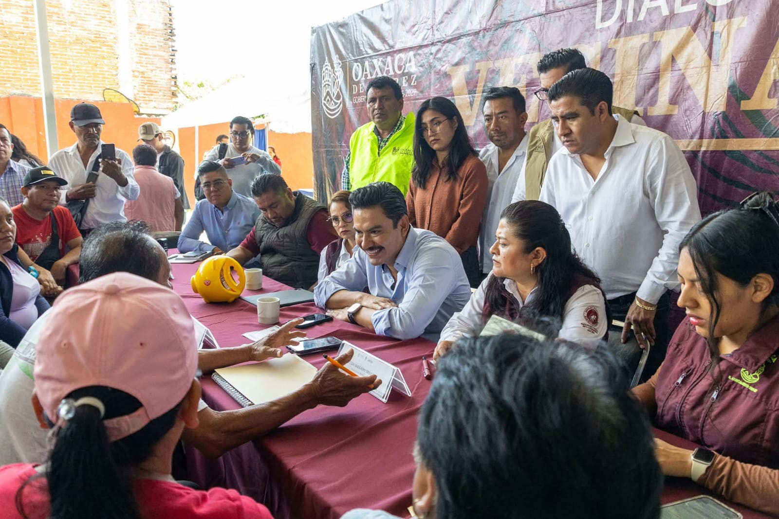 GOBIERNO MUNICIPAL ACERCA SERVICIOS Y ATENCIÓN DIRECTA A VECINAS Y VECINOS DE LA CAPITAL post thumbnail image